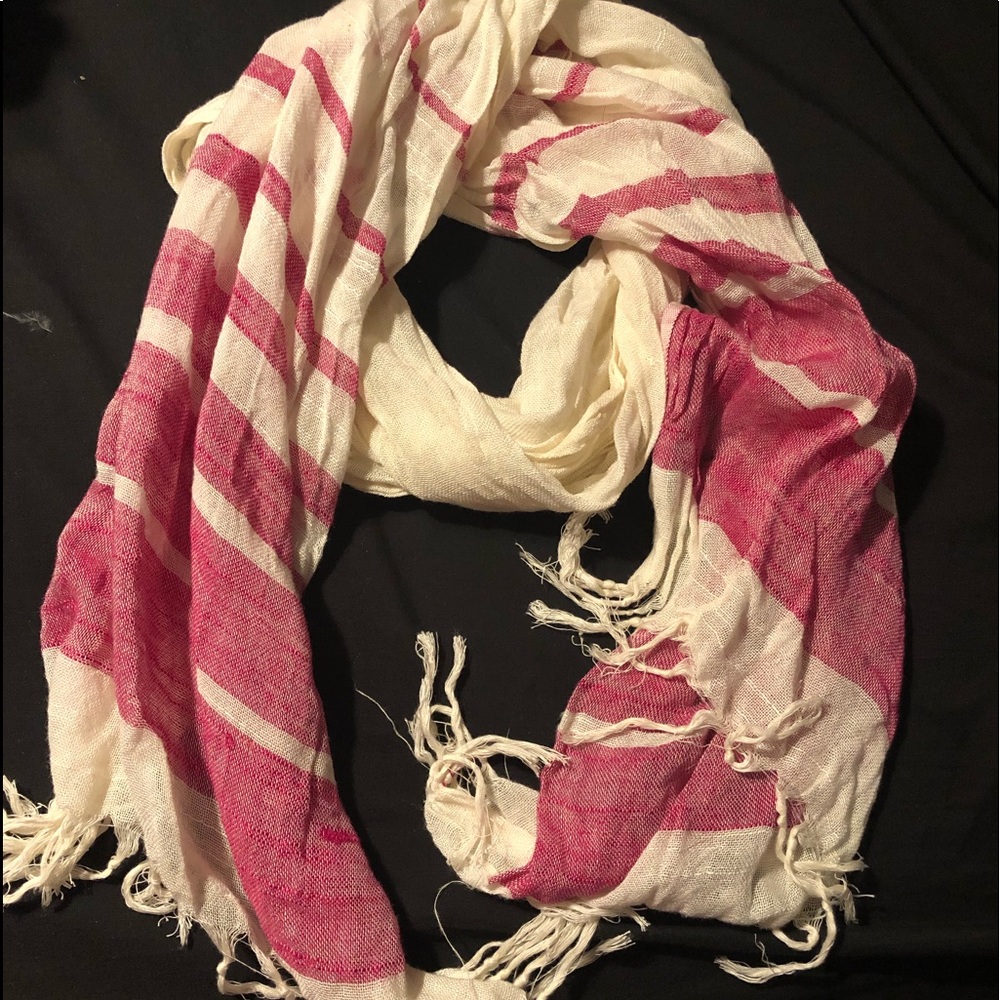 Pink and cream scarf
